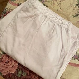 White trouser pants by denim and Company
